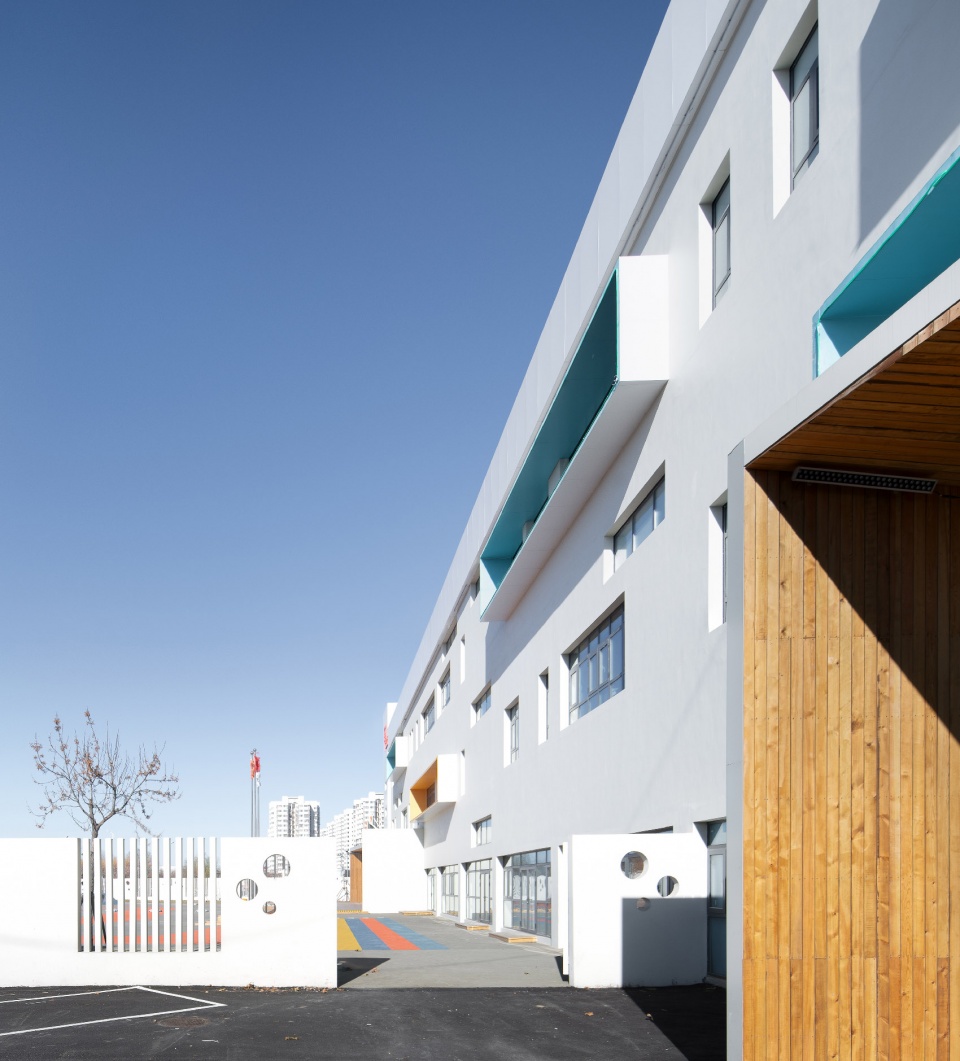 tianjin hemei infant international kindergarten china by dika kindergarten design center
