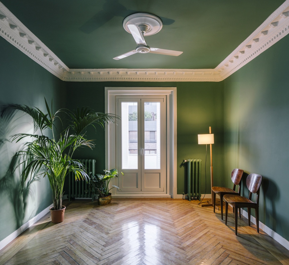 chamberi pied a terre by mariana de delas
