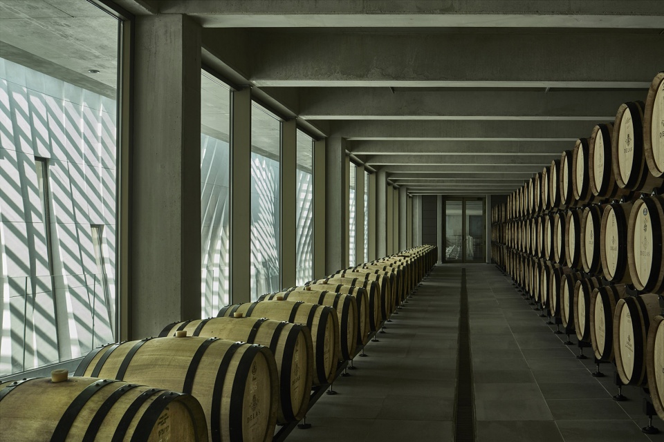 delas freres winery by carl fredrik svenstedt architects