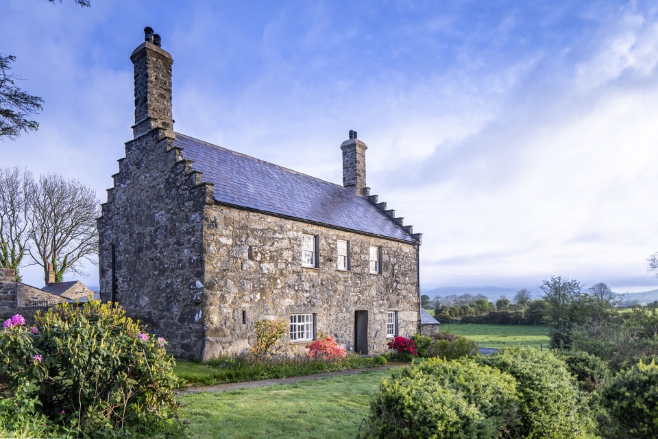 plas gwyn by donald insall associates