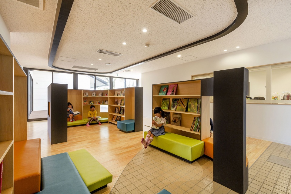 mrn kindergarten and nursery by hibinosekkei youji no shiro
