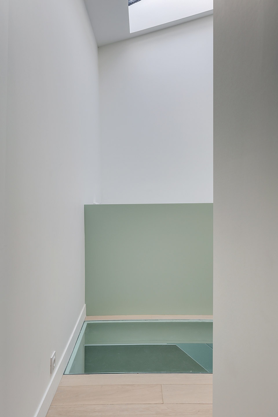 Moulin Apartment by Ubalt