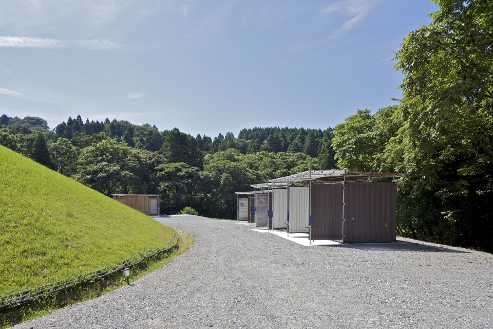 white arbor and open air theater maezawa garden by a p l design workshop