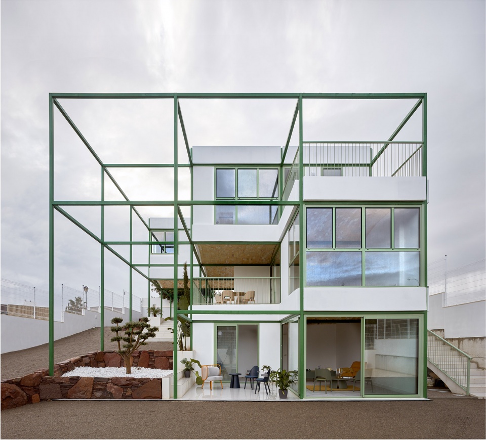 brick vault house by space popular