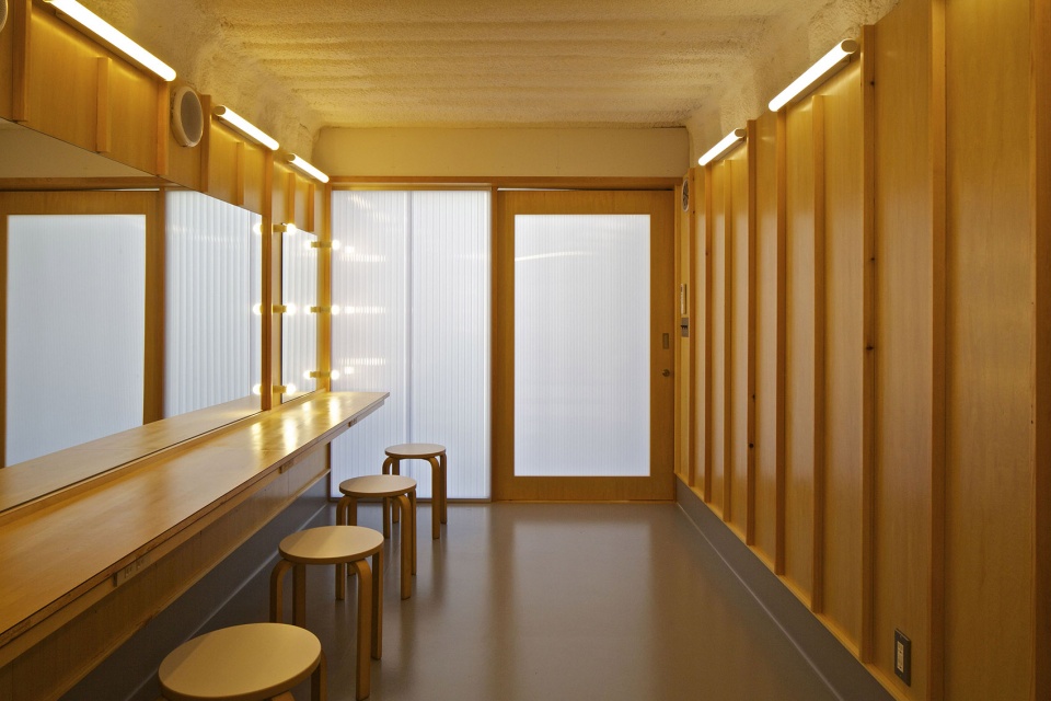 white arbor and open air theater maezawa garden by a p l design workshop