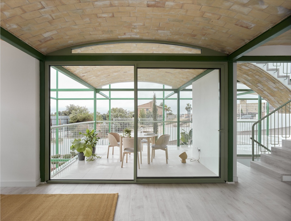 brick vault house by space popular