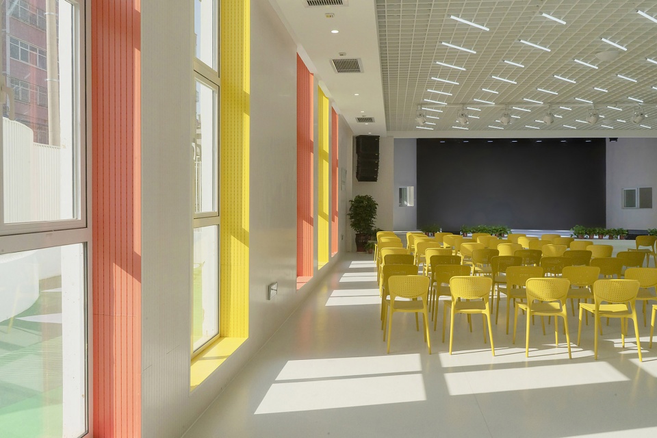 lingbao childrens center china by unarchitecte