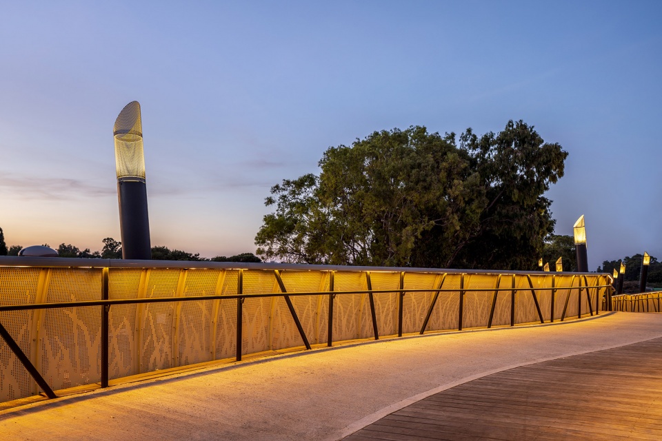 the gdora bridge by bo landscape architecture