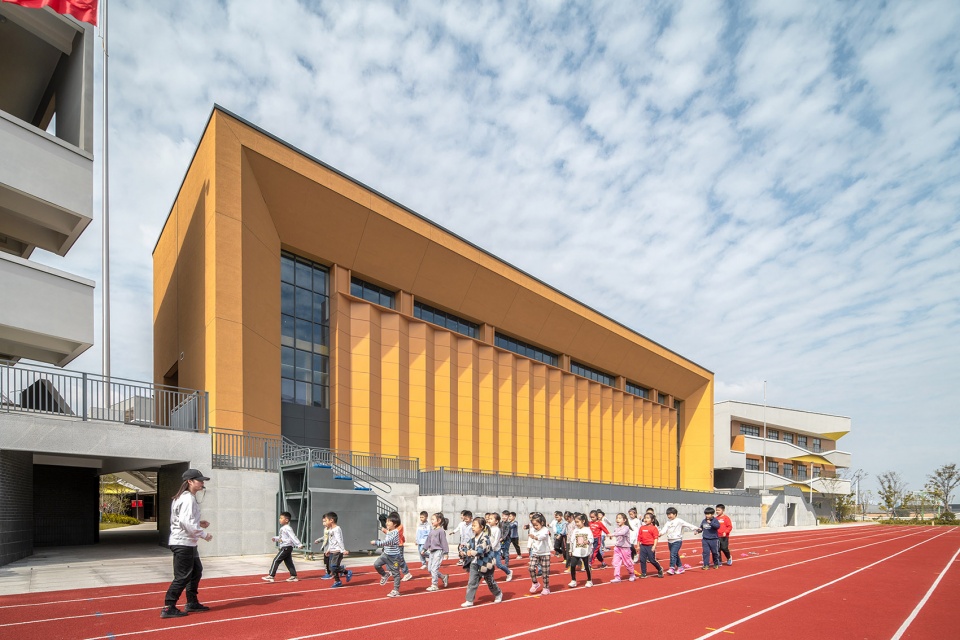 yongjiang experimental school jiangbei district ningbo china by dc alliance