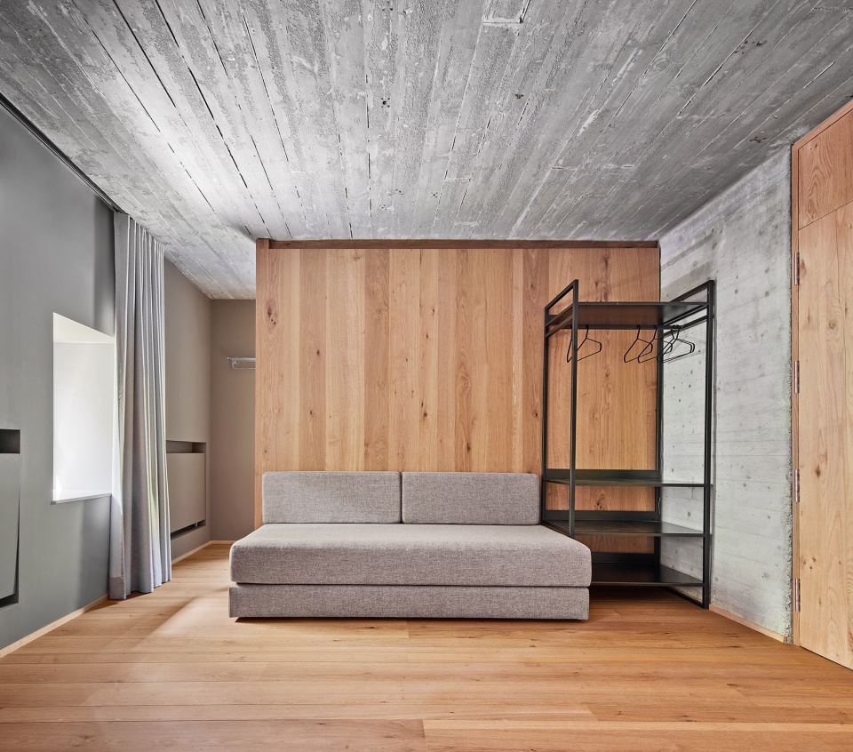 landaburu borda farm house by jordi hidalgo tane