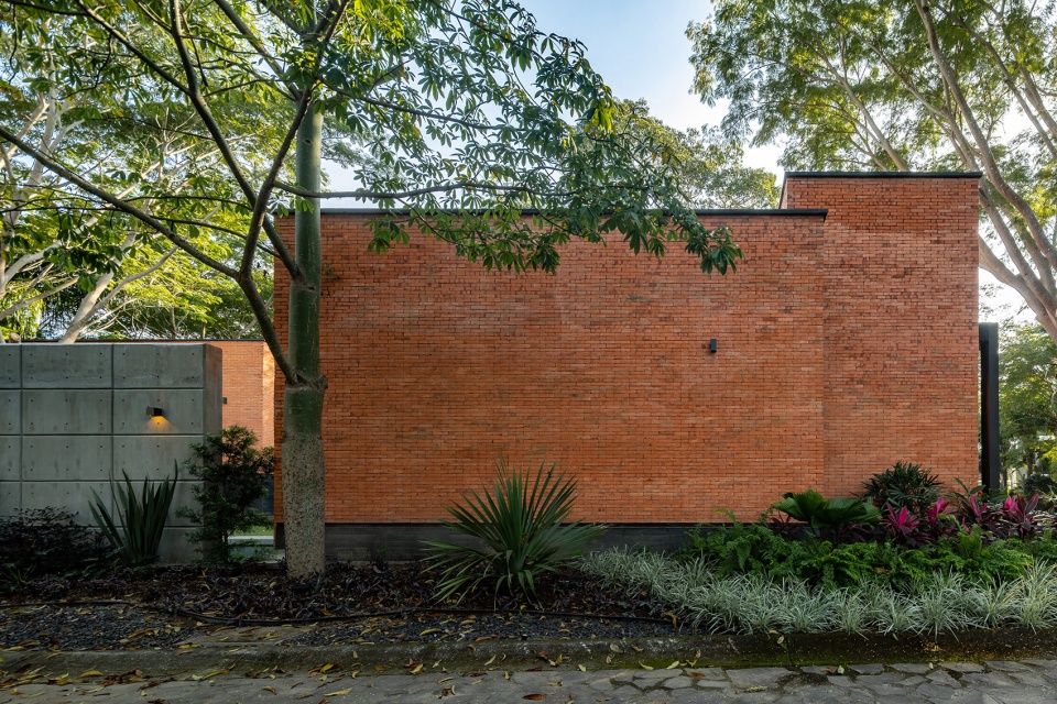 Casa Keita House by Di Frenna Arquitectos