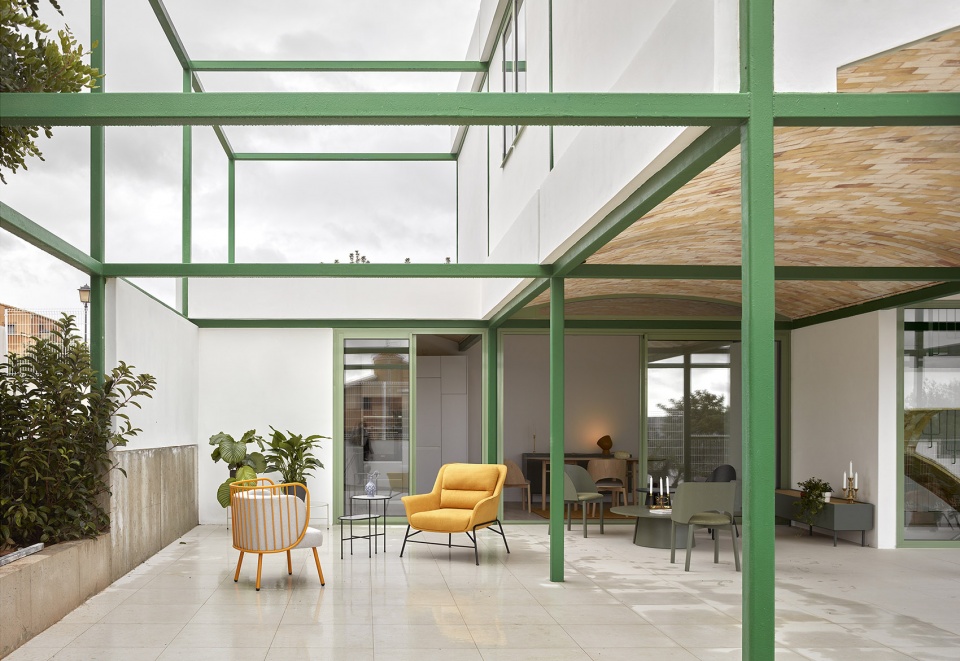 brick vault house by space popular