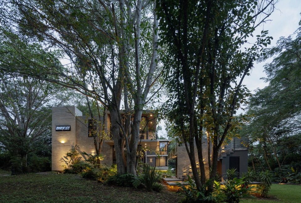casa entreparotas by di frenna arquitectos