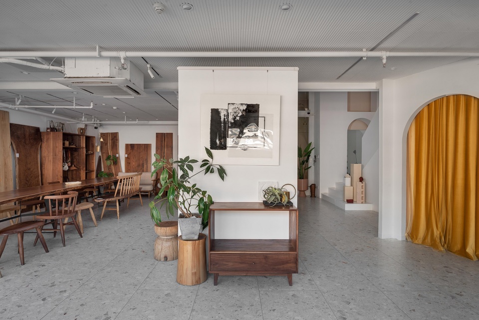 Painting and Living Softwear Design Lin Junsheng Design Office