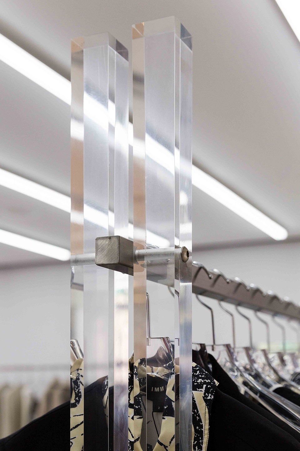 immi flagship store china by creative studio unravel