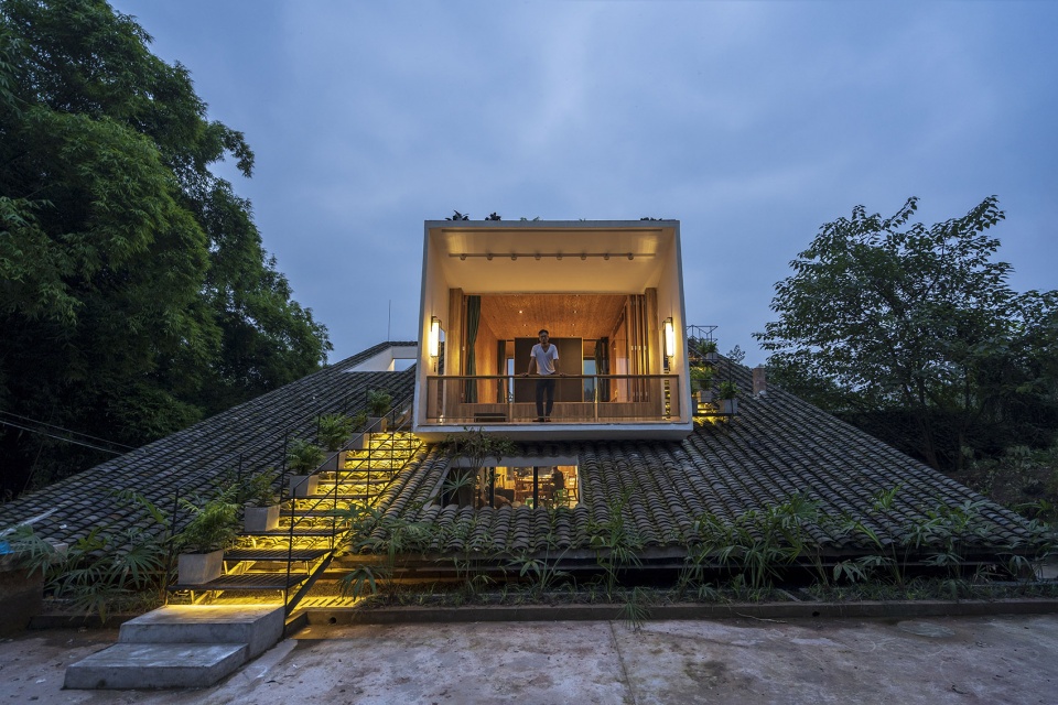 mountain house of lew china by lew joeson