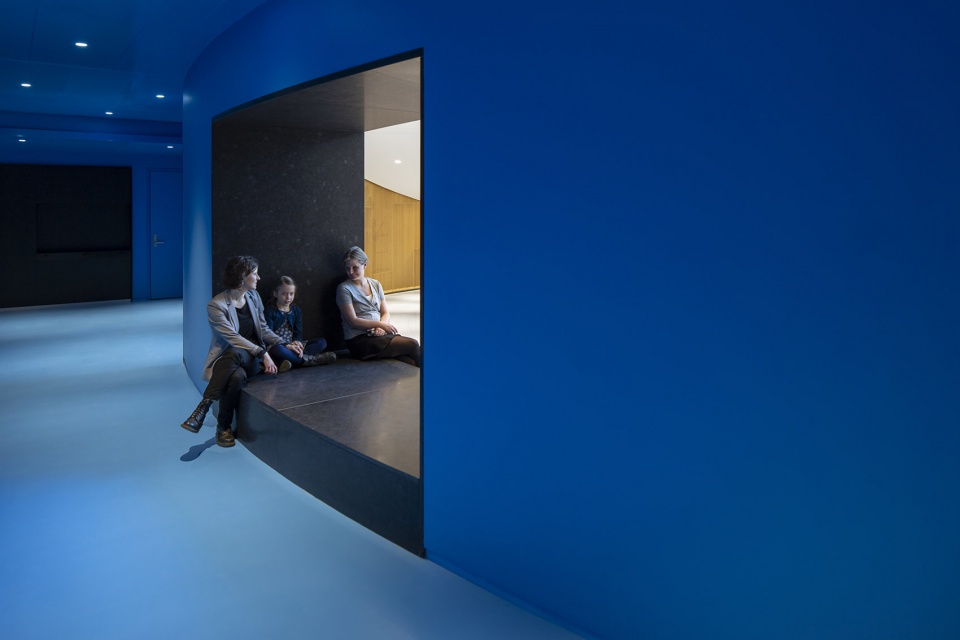 new pavilion of national assembly of quebec by provencher roy glcrm architectes