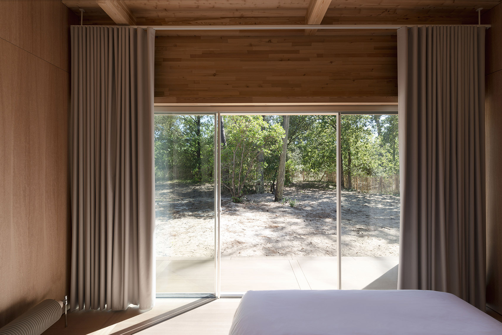 wooden villa at soulac sur mer by nicolas dahan