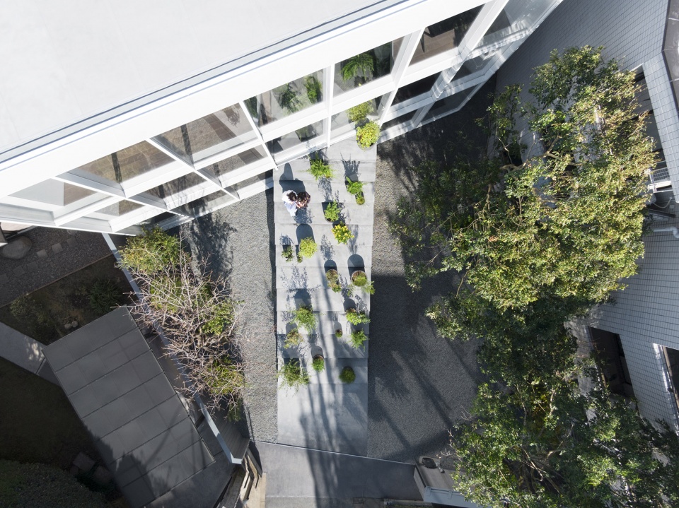 stairway house by nendo