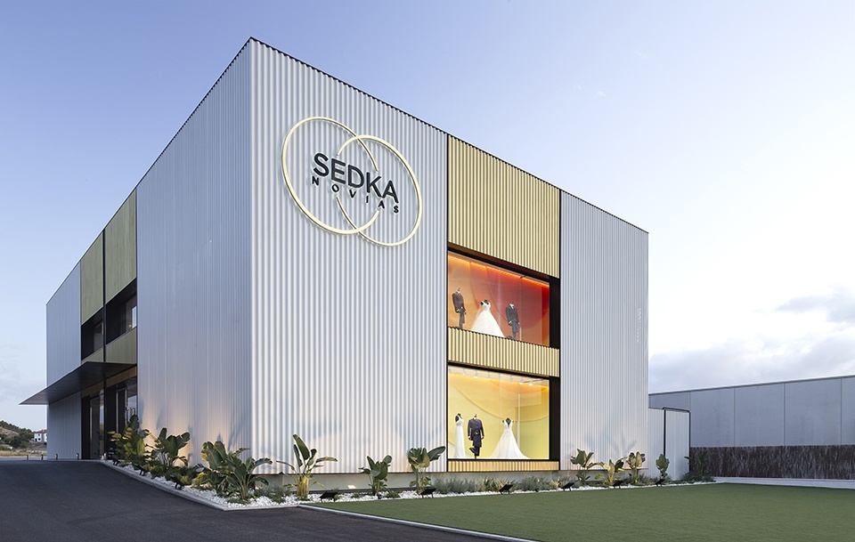 memory sedka novias by pablo munoz paya arquitectos 1