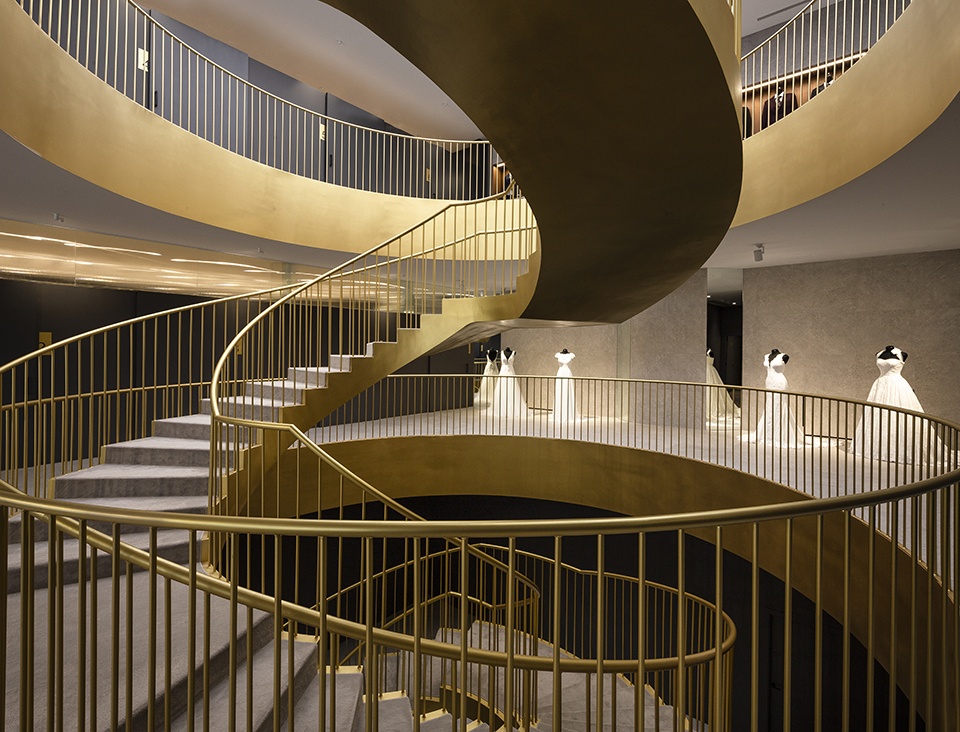 memory sedka novias by pablo munoz paya arquitectos