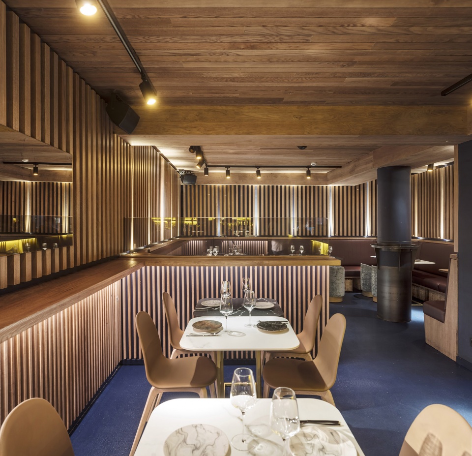 txalupa gastroleku restaurant by el equipo creativo