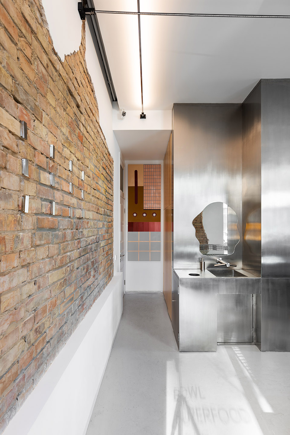 Bowl Superfood Cafe by AKZ Architectura 谷德设计网