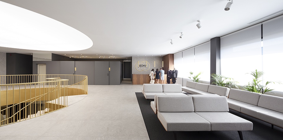 memory sedka novias by pablo munoz paya arquitectos