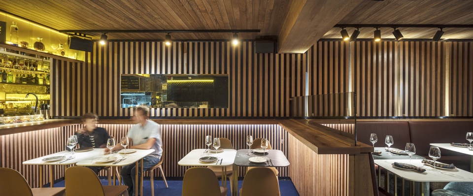 txalupa gastroleku restaurant by el equipo creativo