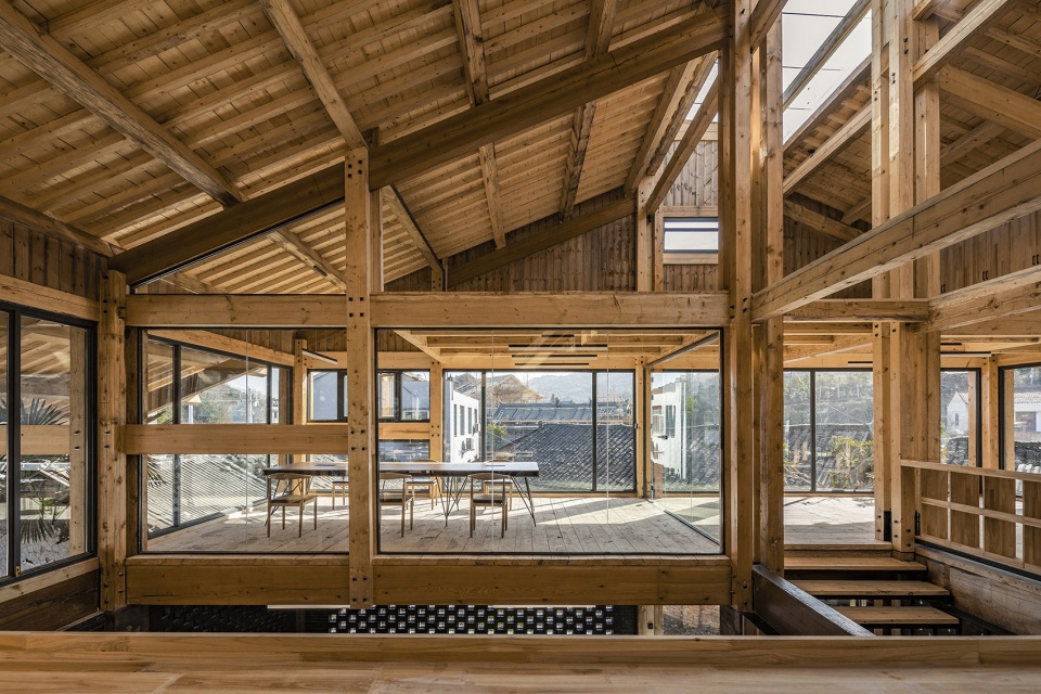 Party and Public Service Center of Yuanheguan Village LUO studio
