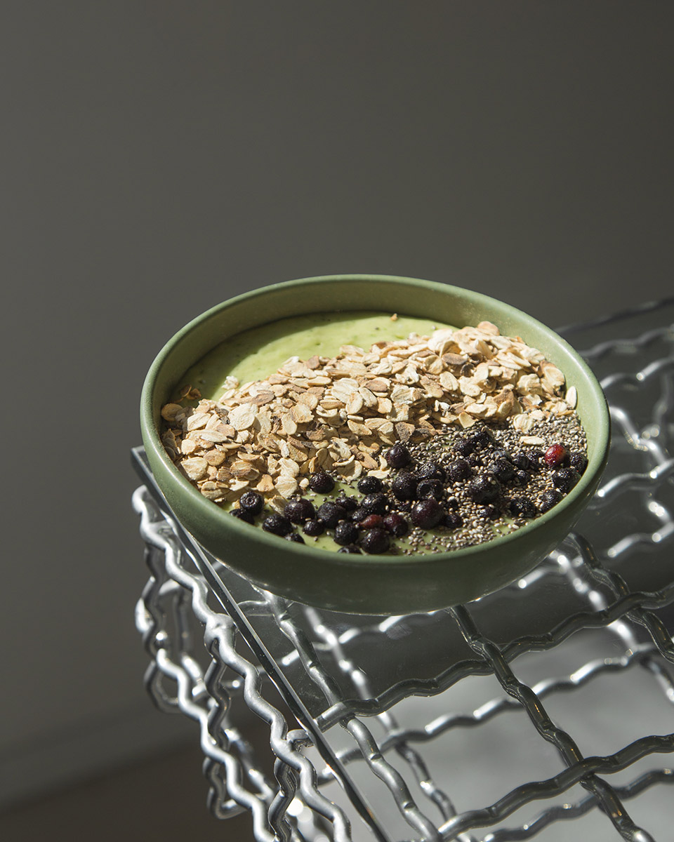 Bowl Superfood Cafe by AKZ Architectura 谷德设计网