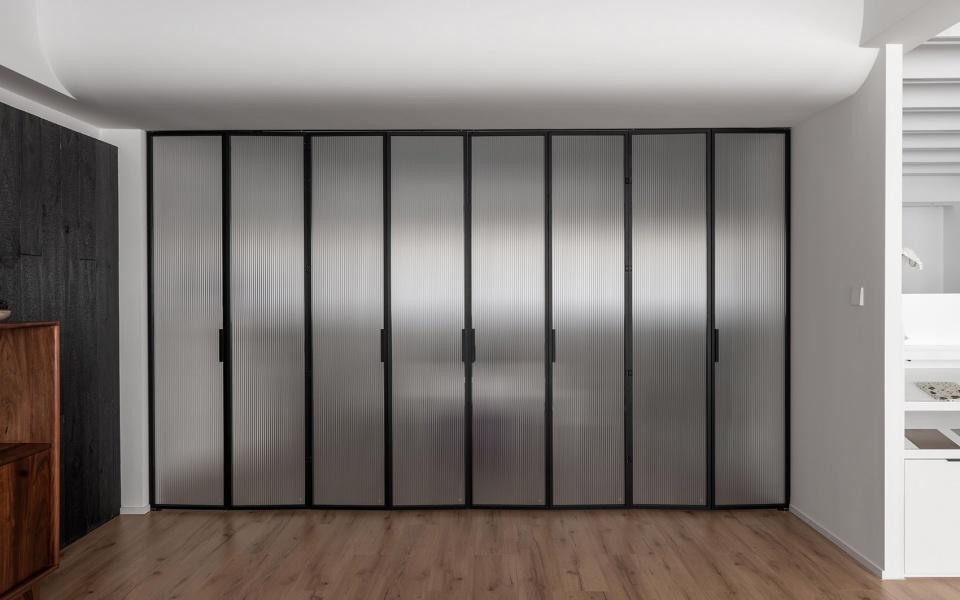 Painting and Living Softwear Design Lin Junsheng Design Office