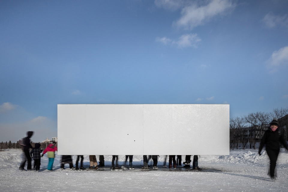 hoverbox by naice architecture and design