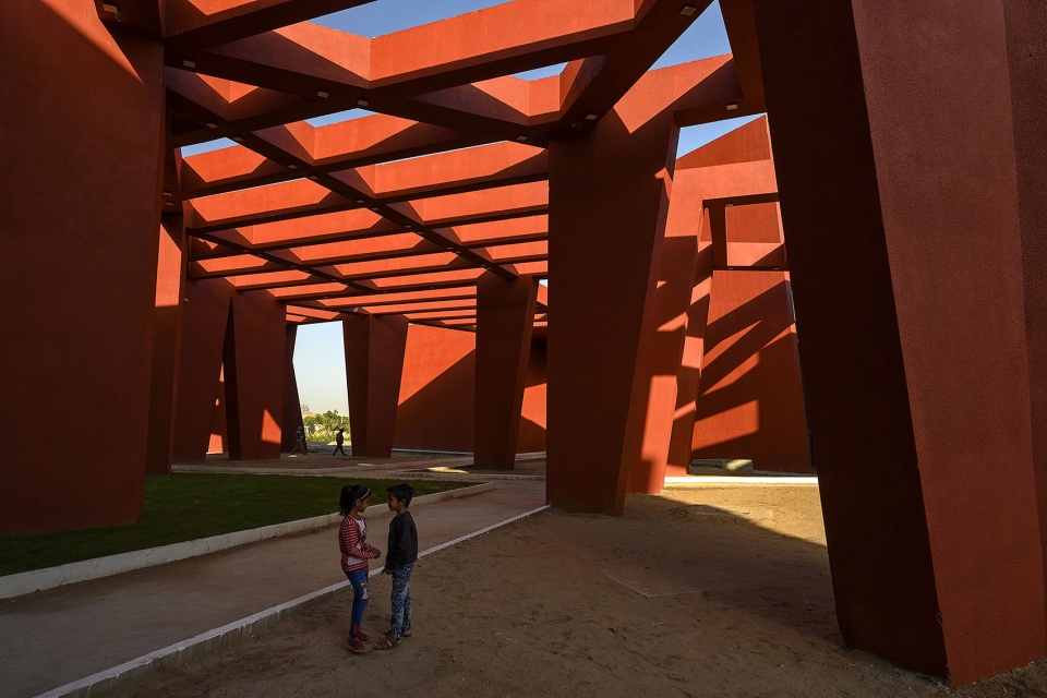 the rajasthan school by sanjay puri architects