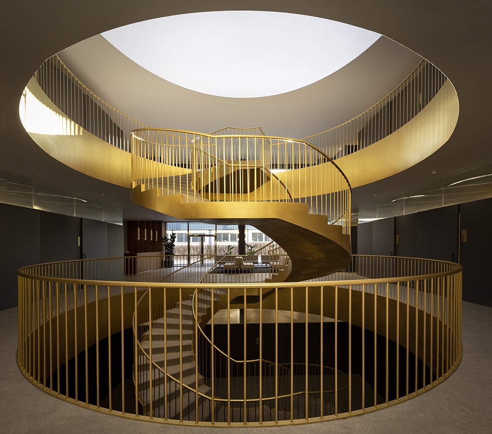 memory sedka novias by pablo munoz paya arquitectos