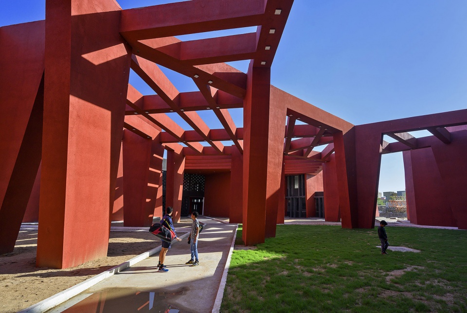 the rajasthan school by sanjay puri architects