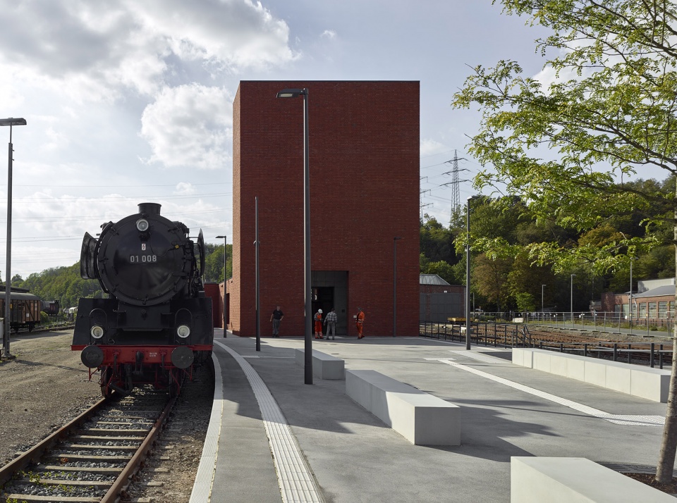 railway museum bochum by max dudler