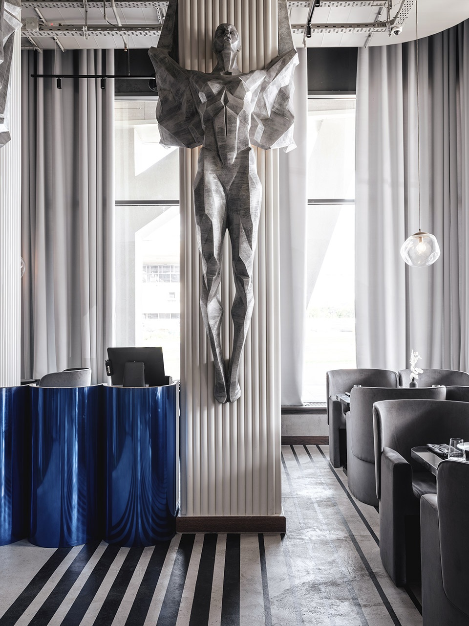 Restaurant Polyot by Asthetique