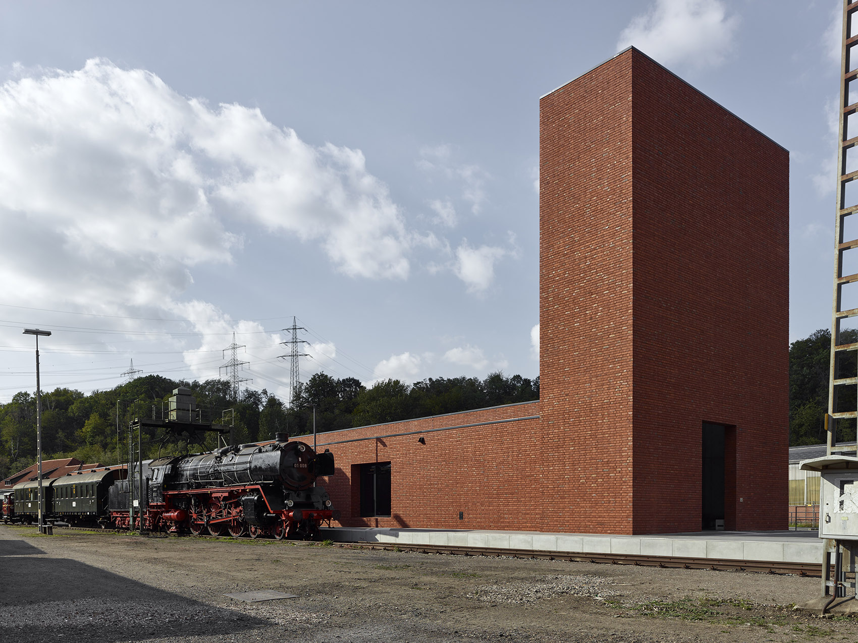RAILWAY MUSEUM, BOCHUM by Max Dudler 谷德设计网