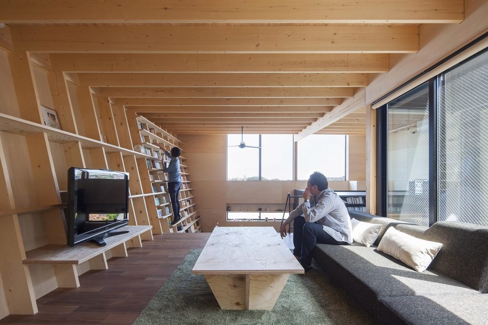 Book Shelf House by Shinsuke Fujii ARCHITECTS 960x639