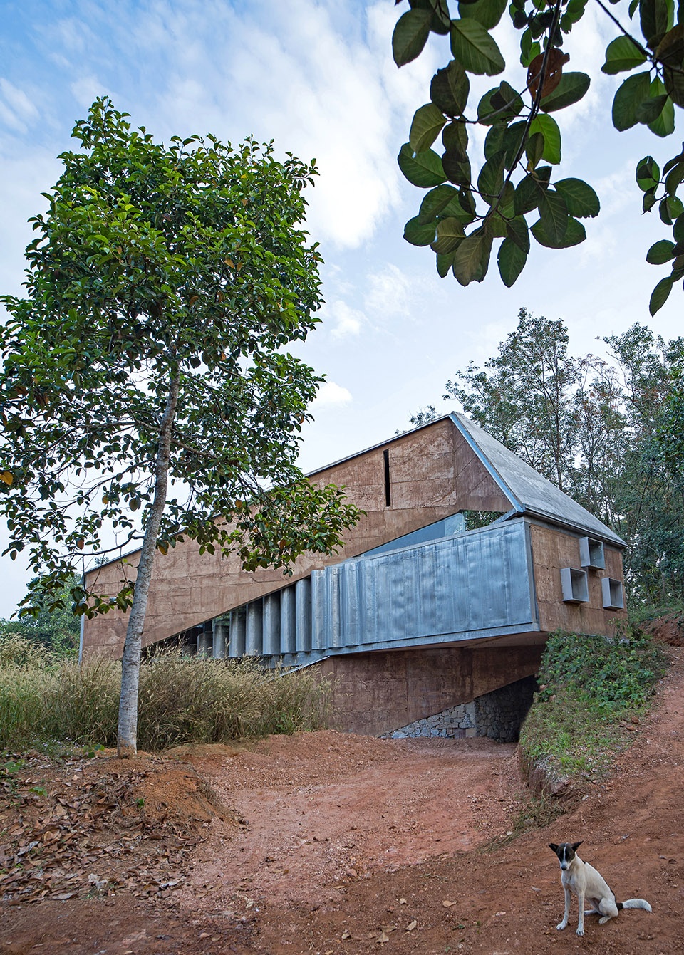 shikhara house by wallmakers