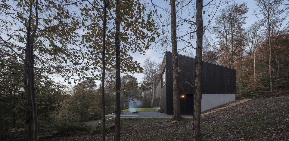 camp o house studio by maria milans studio