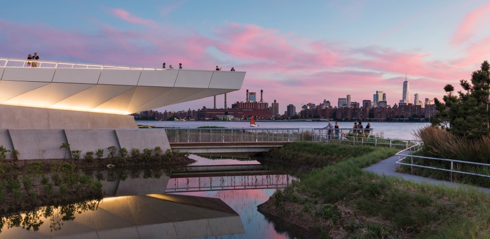 2019 asla general design award of honor hunters point south waterfront park phase ii by swabalsley and weissmanfredi with arup