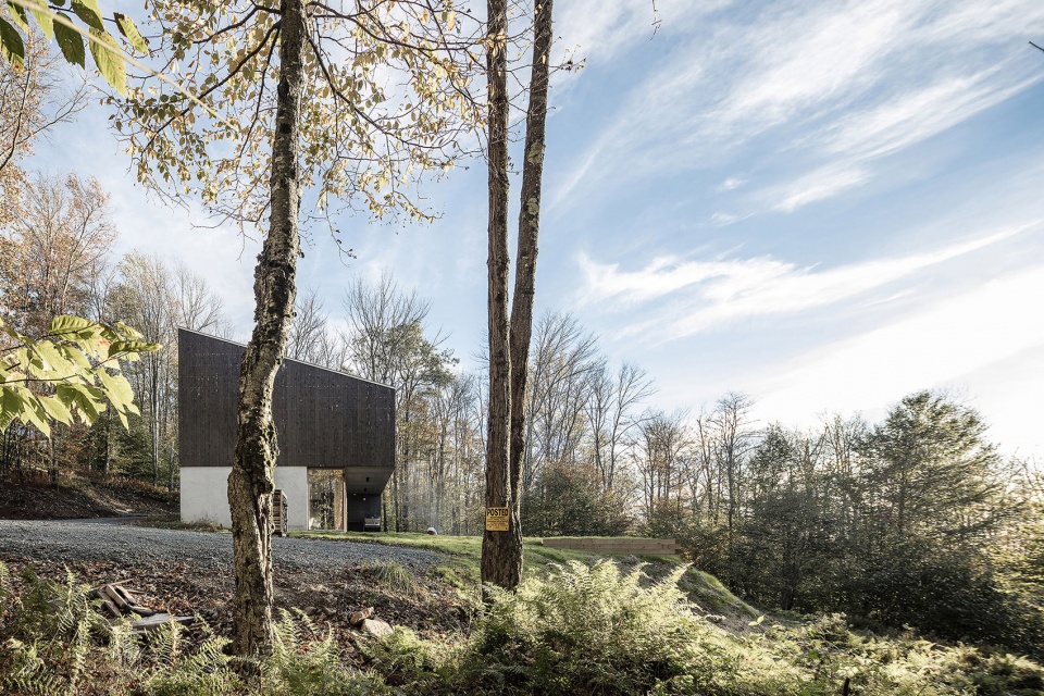 camp o house studio by maria milans studio