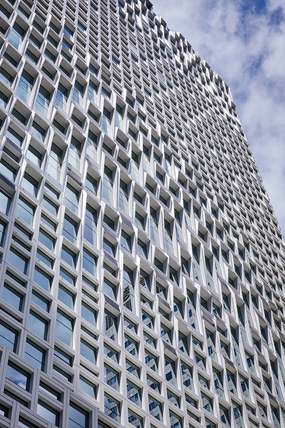 the retrofit of the hanwha hq by unstudio