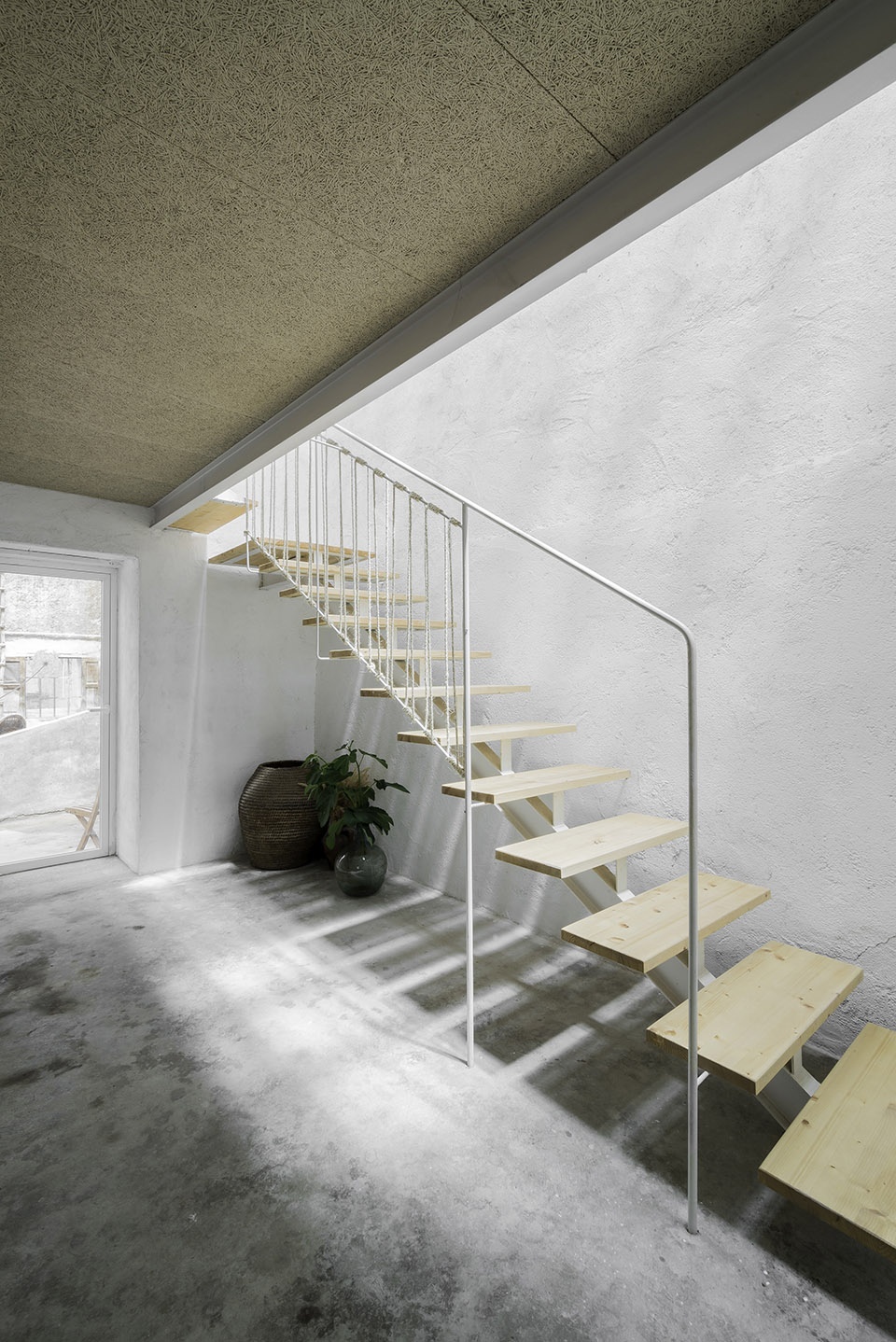 barn rehabilitation in a house by gf arquitectos