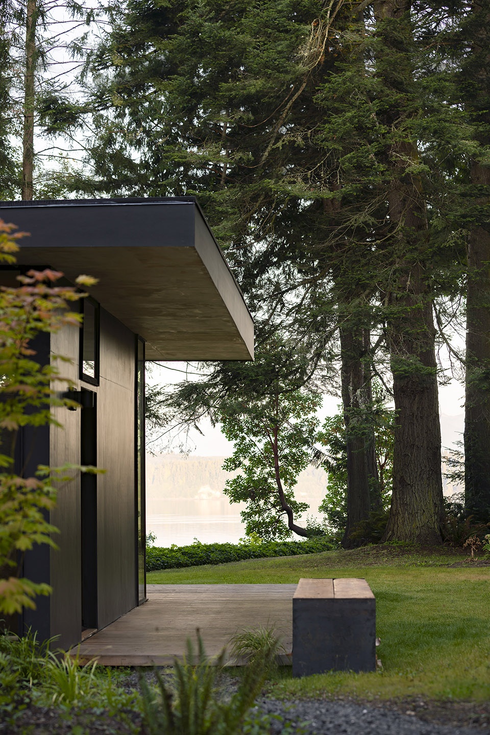 hood cliff retreat by wittman estes architecture landscape