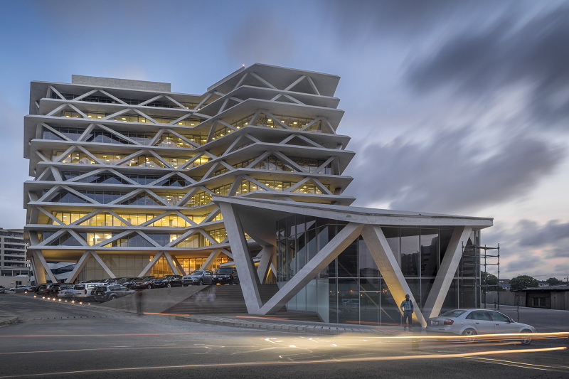 one airport square by mario cucinella architects