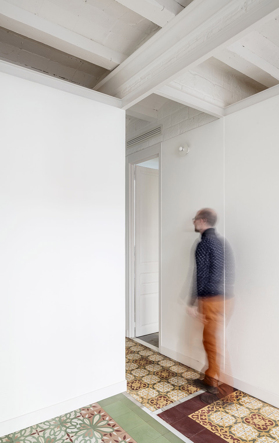 vallirana 47 by vora arquitectura