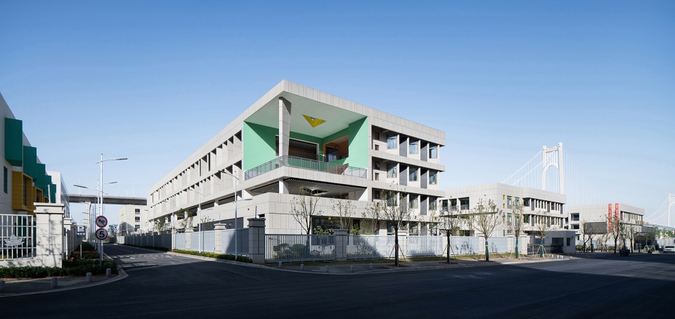 nanjing qixia mountain shibuqiao central school china nanjing bangjian urban architectural group
